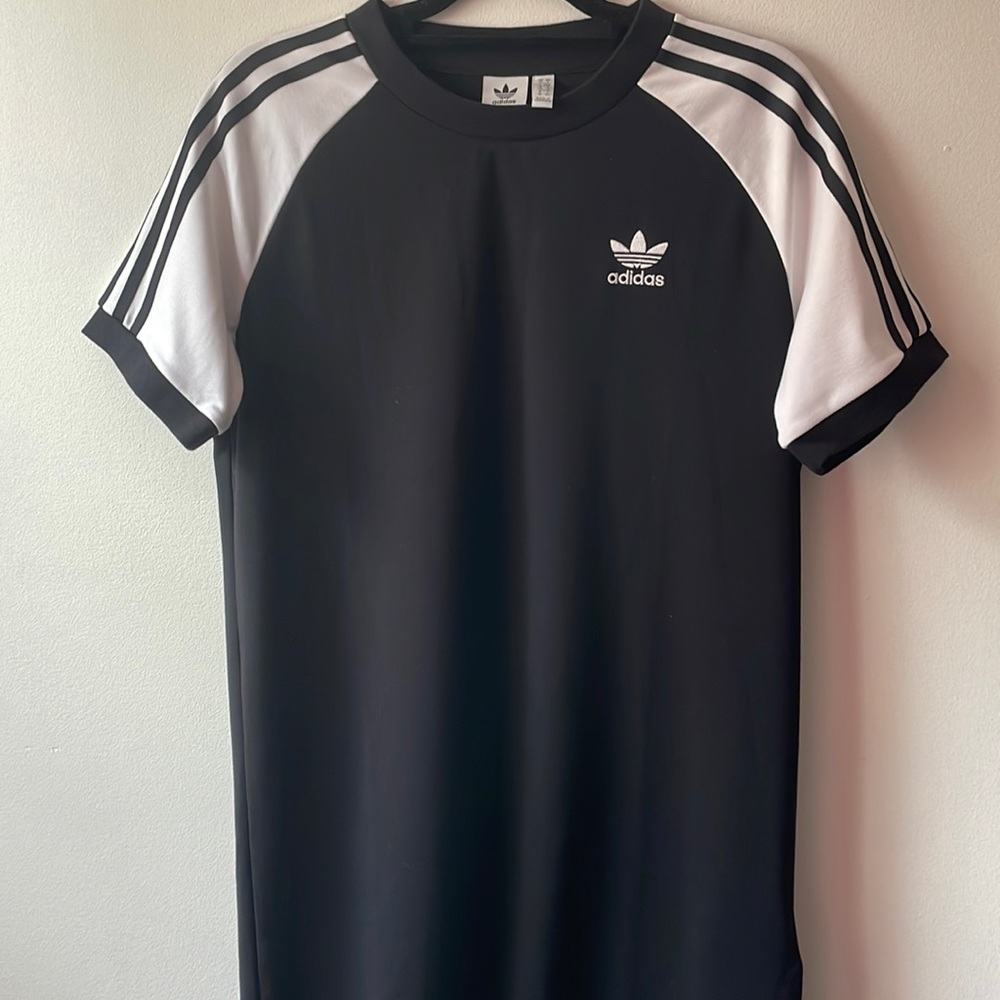 Womens three stripe adidas dress in small